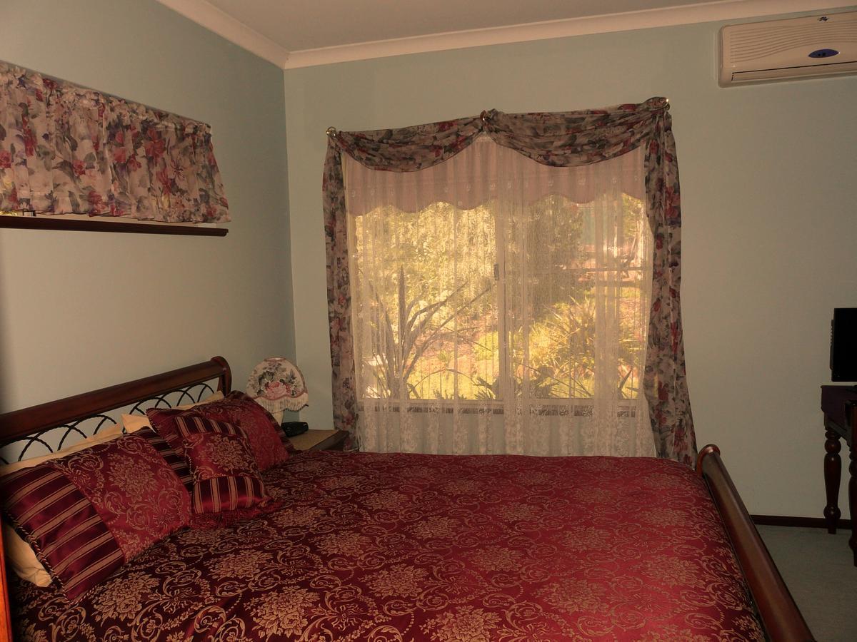 Country Charm Retreat B&B Donnybrook Ngoại thất bức ảnh